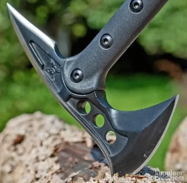 Tomahawk sekirica crna i maskirna | Lux Shop