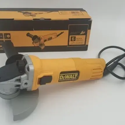 DeWALT brusilica 720W sa potenciometrom i podešavanjem brzine, u fabričkoj kutiji