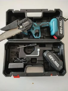 Makita aku testera 48V | Lančana testera sa 2 baterije i koferom