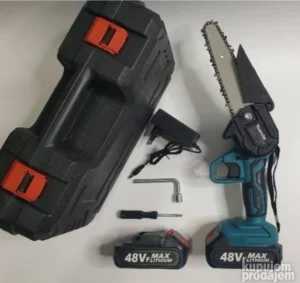 Makita aku testera 48V sa dve baterije, LED svetlom i koferom za nošenje