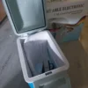Mini frižider 12V za auto 4L