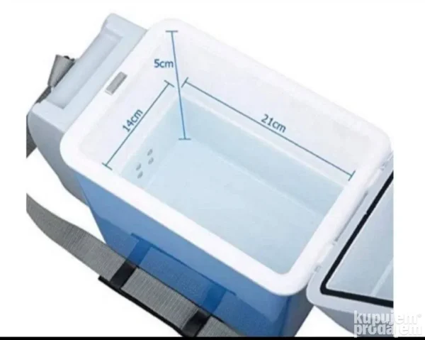 Frizider za auto 12V