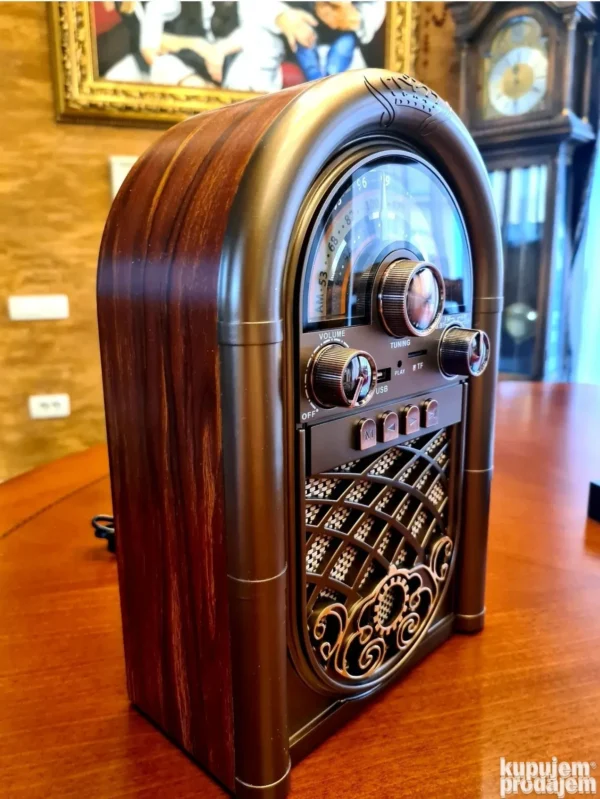 Retro džuboks radio sa Bluetooth, FM/AM, USB i SD
