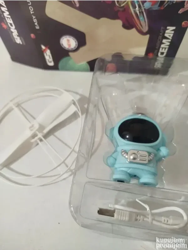 Leteci astronaut sa senzorom