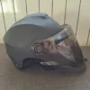 Atestirana Kaciga za Motor sa Foto Grej Vizirom