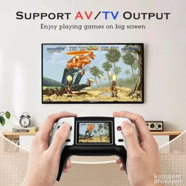 Retro konzola sa igricama i dzojstikom