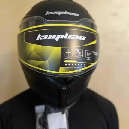 Flip Up kaciga sa integrisanim naočarima i atestom