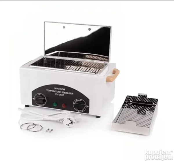 Profesionalni sterilizator PRO 300W, beli model CH-360T, sa metalnom komorom i kontrolnom pločom za temperaturu i vreme.