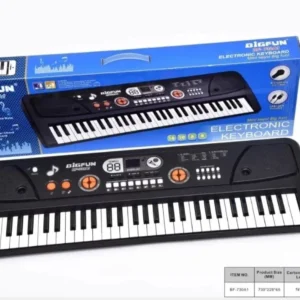 Sintisajzer BigFun sa 61 dirkom, LED ekranom i mikrofonom uključenim u komplet.