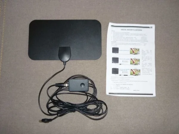 Digitalna TV antena HL-T2 4K Full HD