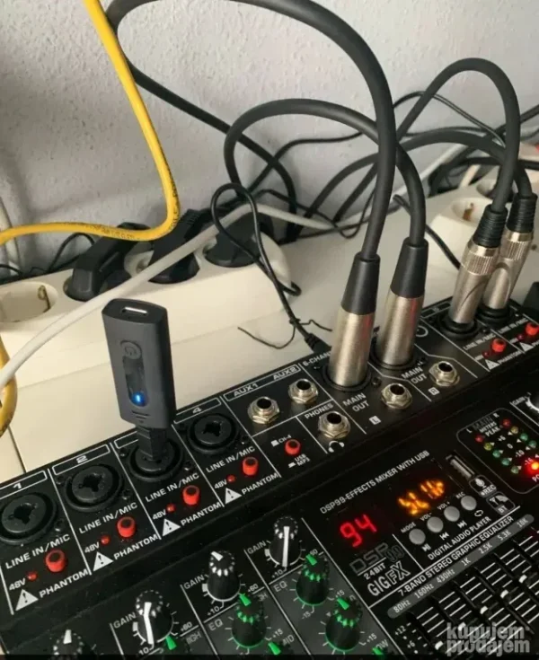 Bežični Mikrofon AUX 3.5mm K35